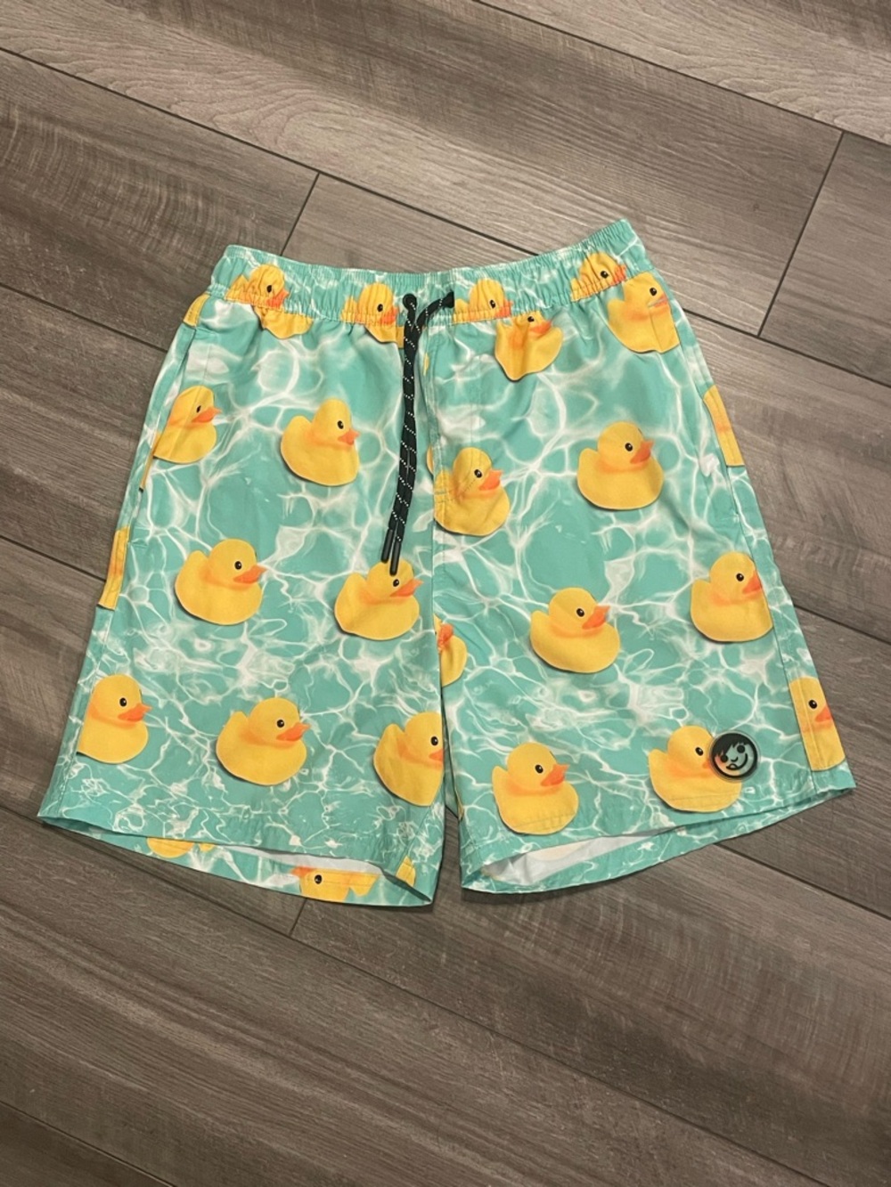 Neff Men’s Aqua Duck Print Swim Shorts - Yellow Duck Pattern Size Medium